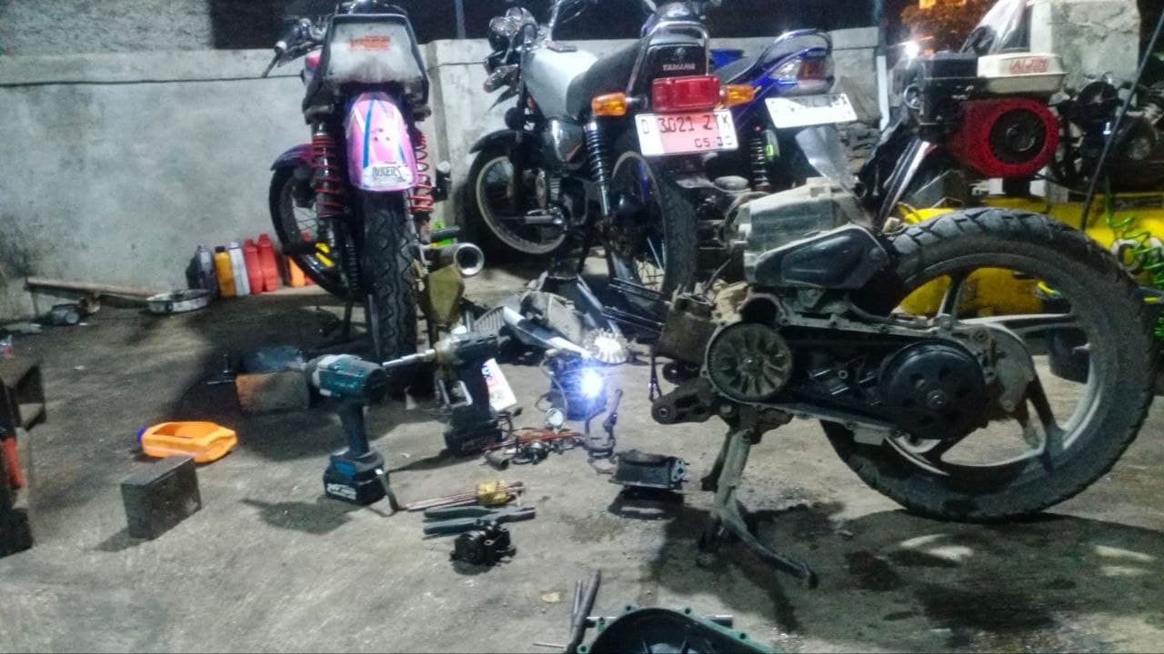 Dokumentasi AJM 06 di bengkel Ahad Jaya Motor